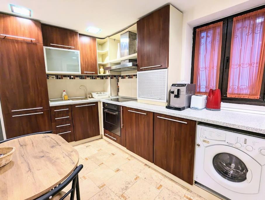 Maisonette Balcesco Brasov Bagian luar foto